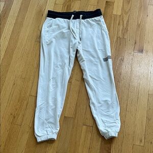 Vuori White Jogger Pants with Black Accents